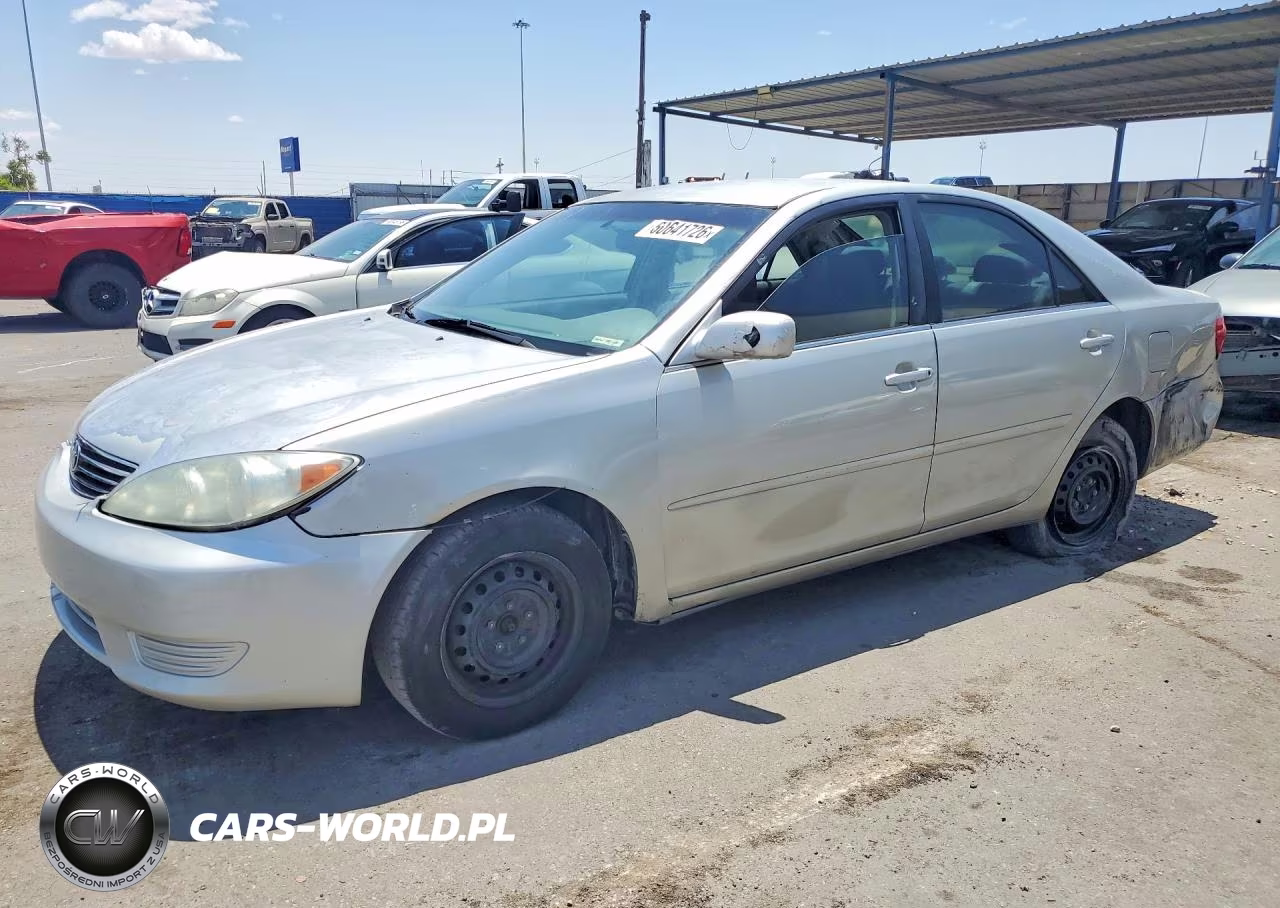 2005 Toyota Camry Le