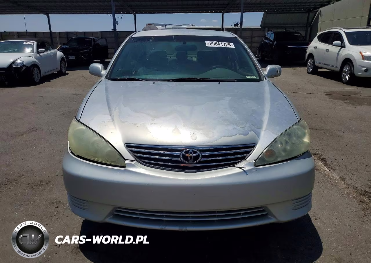 2005 Toyota Camry Le VIN:4T1BE32K65U949980 - 5