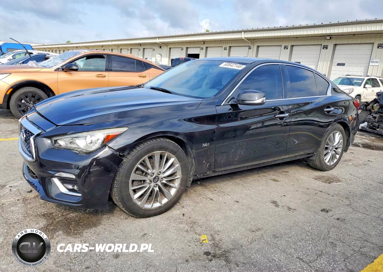 2018 Infiniti Q50 3.0T Luxe – zdjęcie 1 z 12