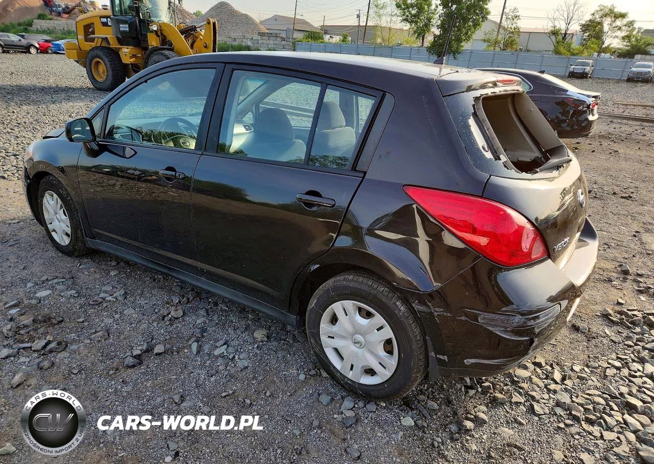 2011 Nissan Versa 1.8 S VIN:3N1BC1CPXBL391035 - 2