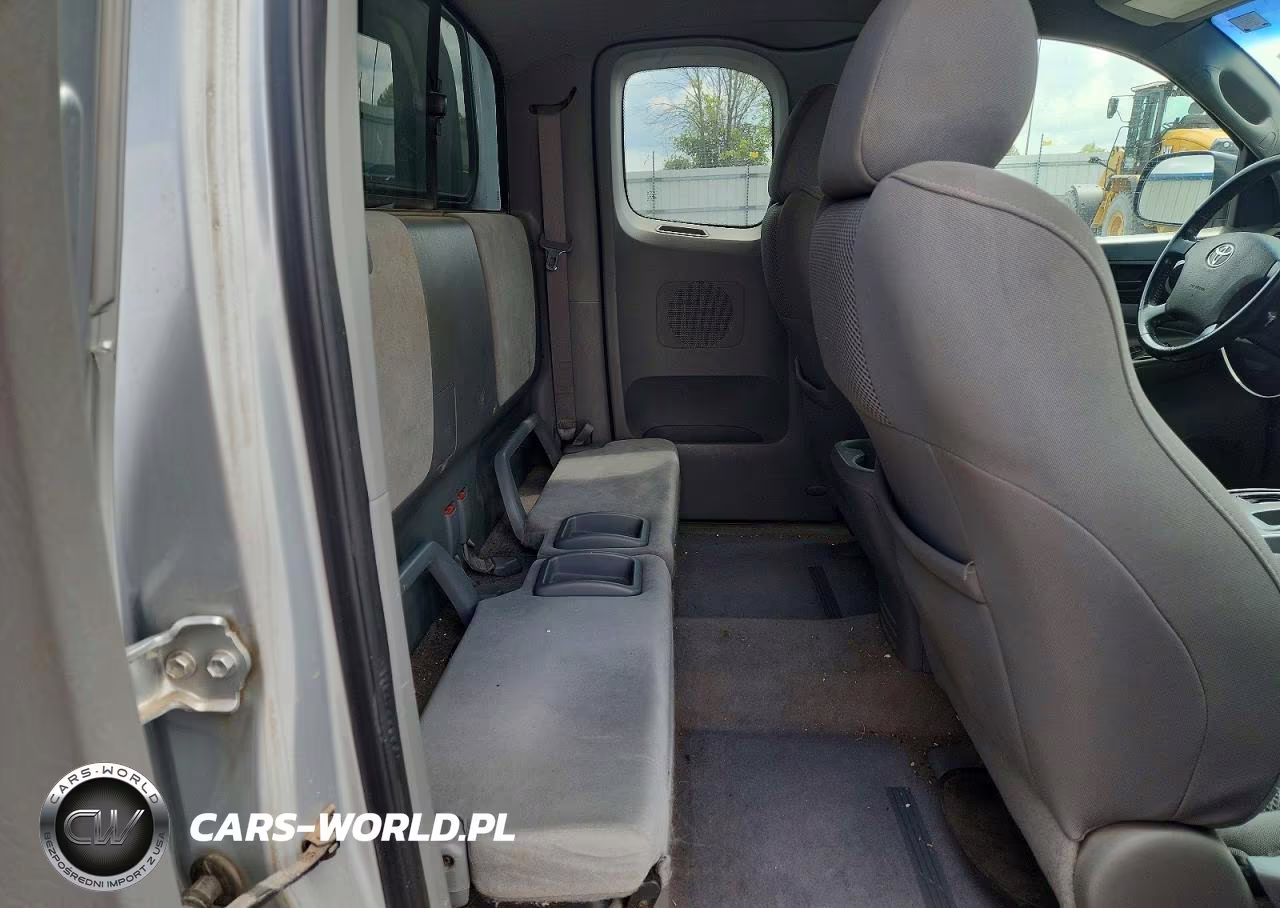 2005 Toyota Tacoma Access Cab VIN:5TEUU42N25Z059807 - 10