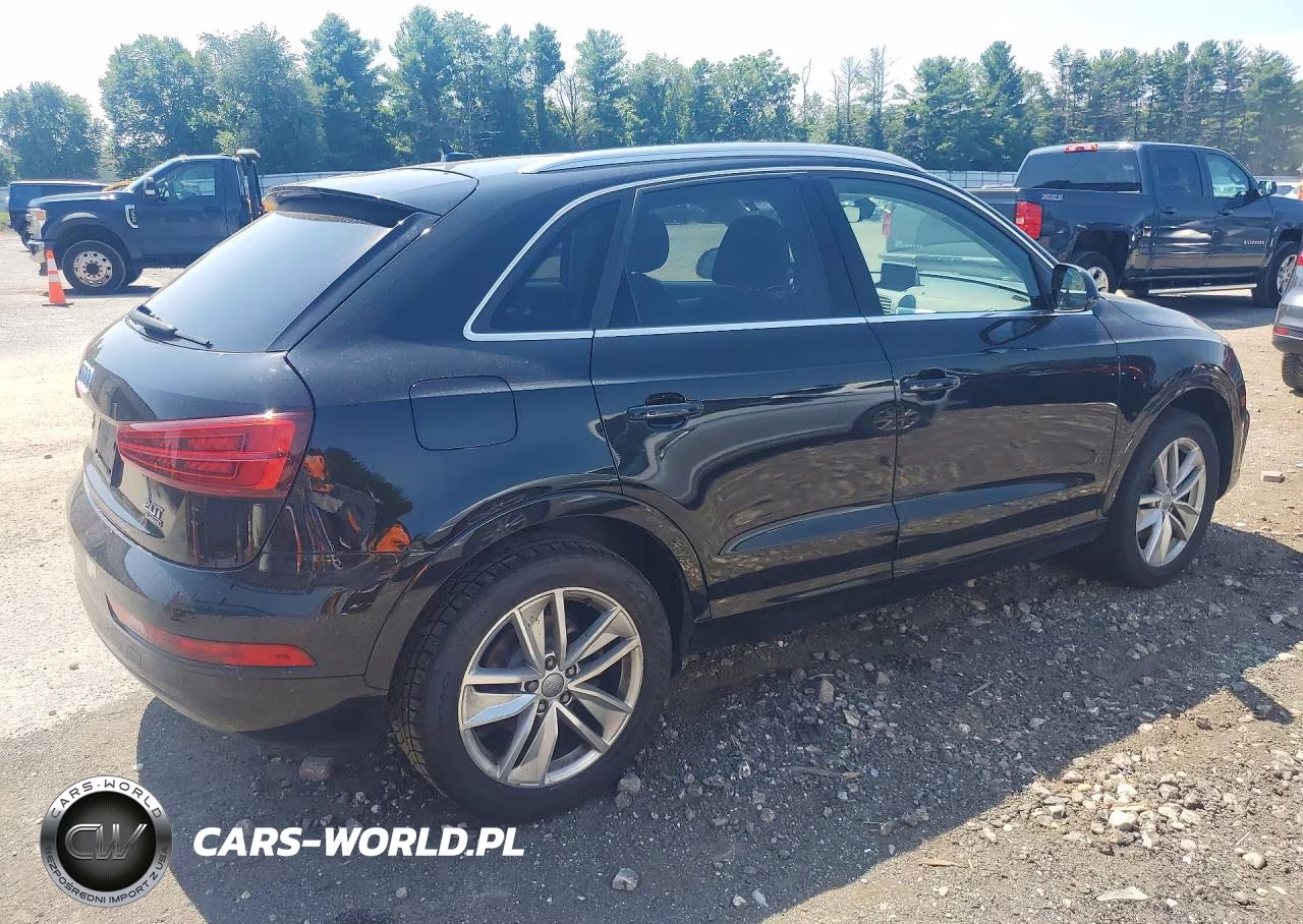 2017 Audi Q3 Premium Plus VIN:WA1JCCFS7HR010001 - 3
