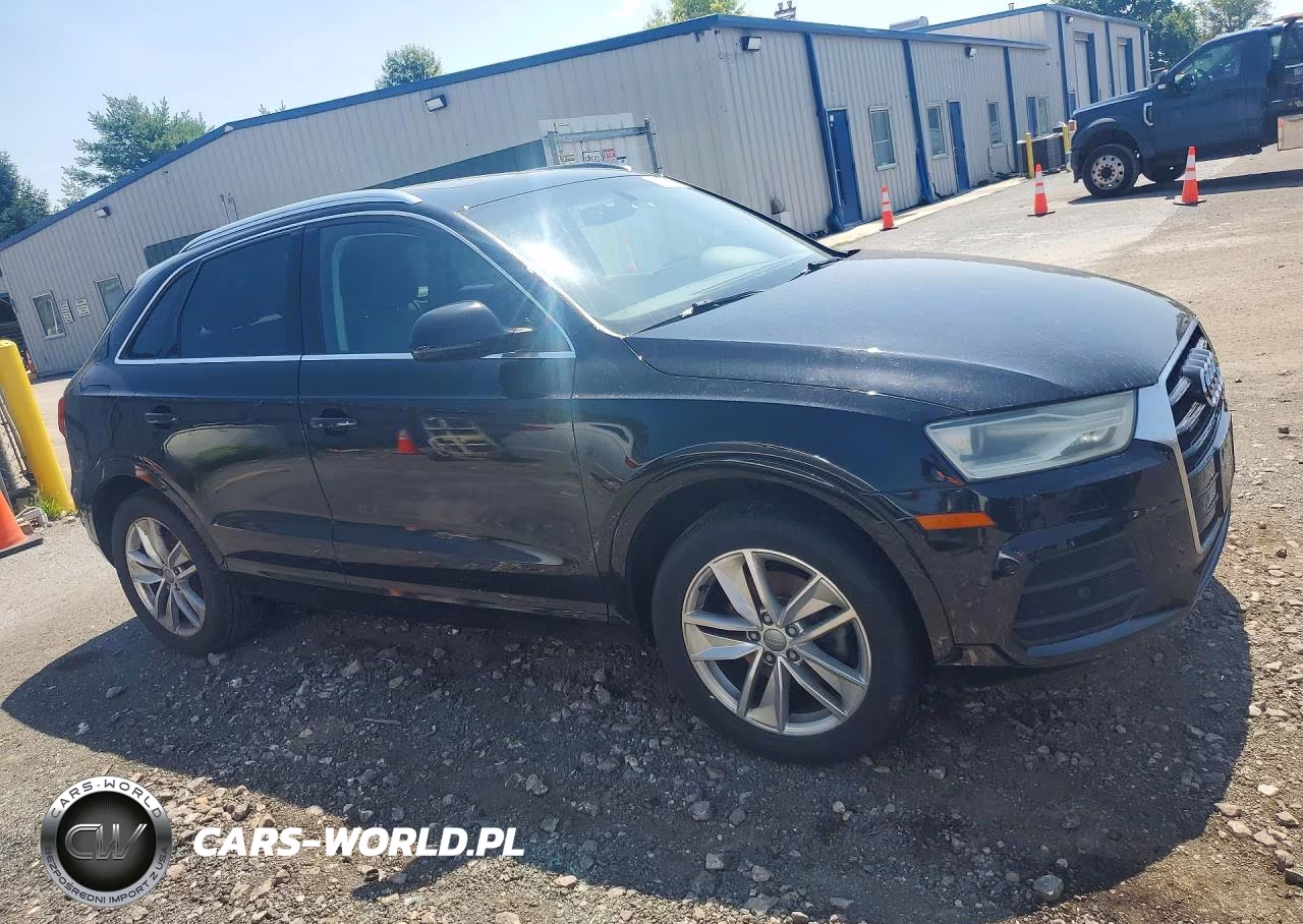 2017 Audi Q3 Premium Plus VIN:WA1JCCFS7HR010001 - 4