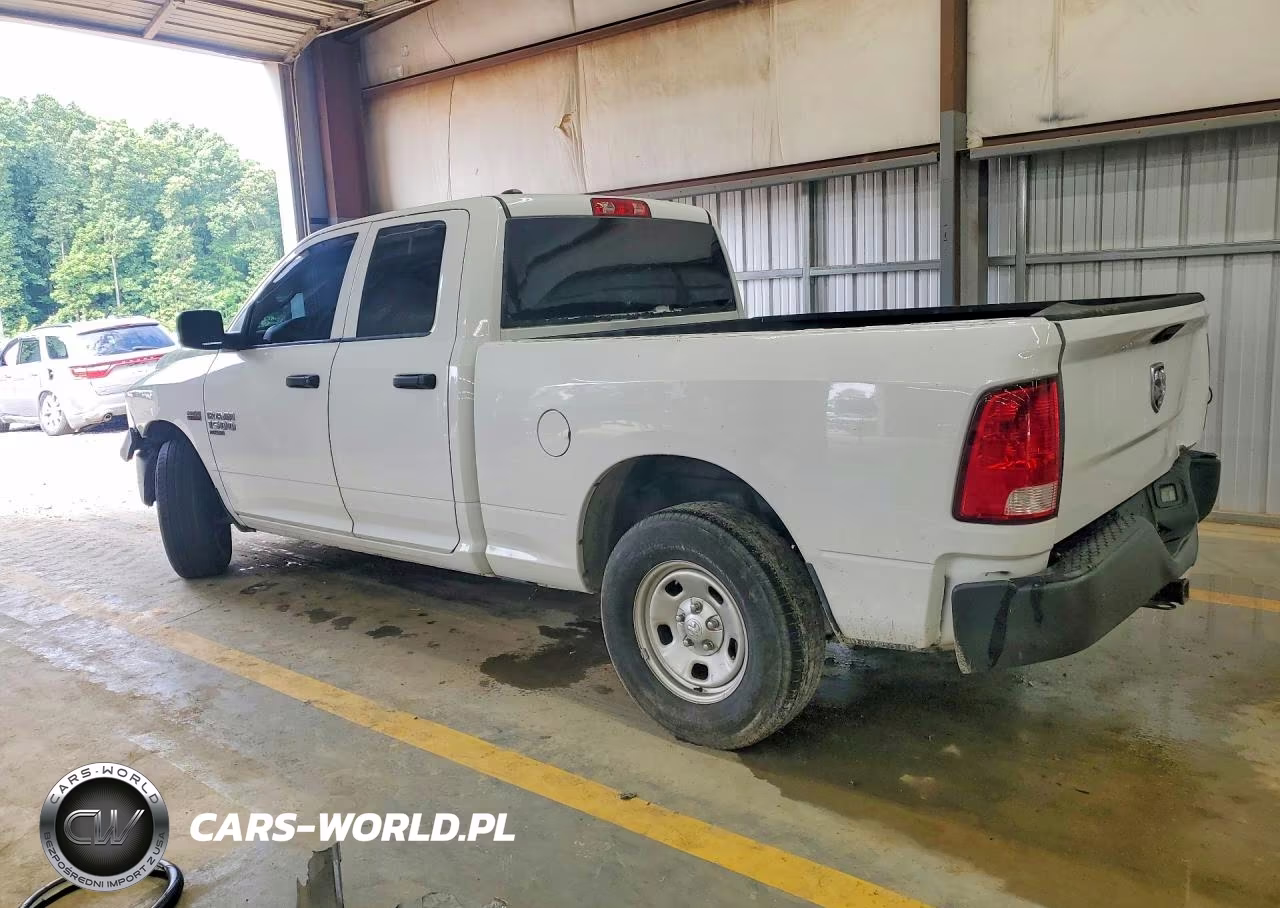 2019 Ram 1500 Classic Tradesman VIN:1C6RR6FT3KS721235 - 2