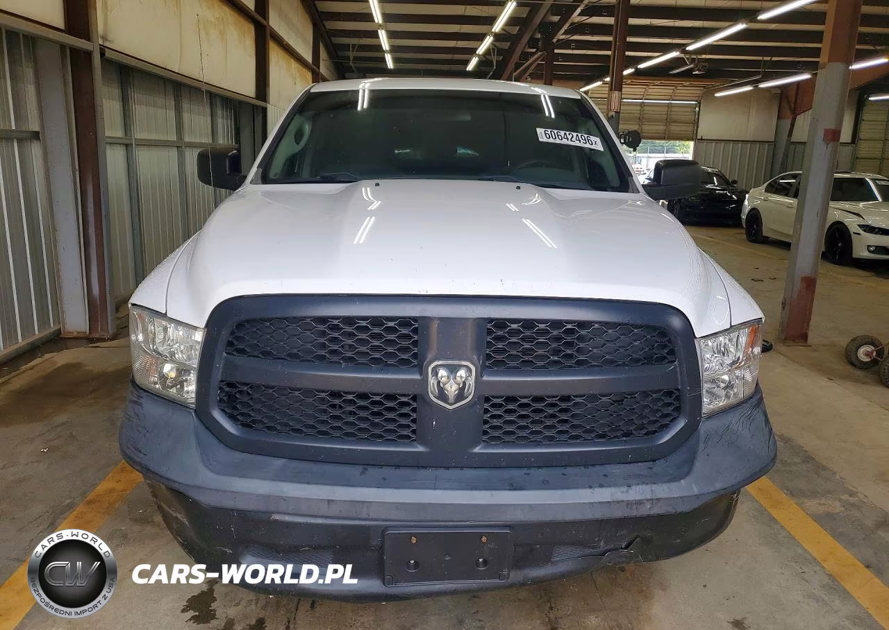 2019 Ram 1500 Classic Tradesman VIN:1C6RR6FT3KS721235 - 5