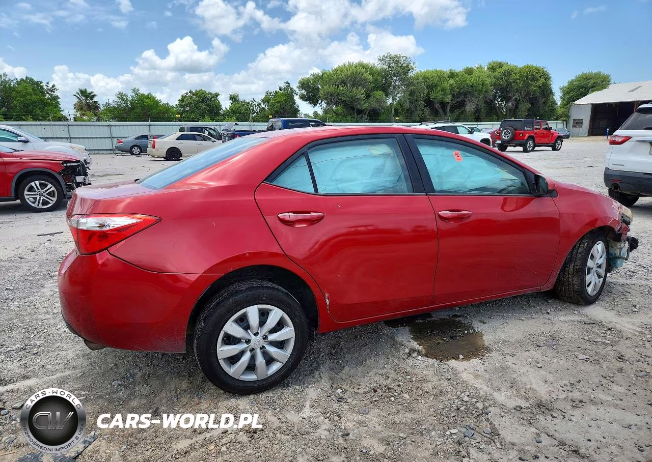 2015 Toyota Corolla Le VIN:5YFBURHE7FP240887 - 3