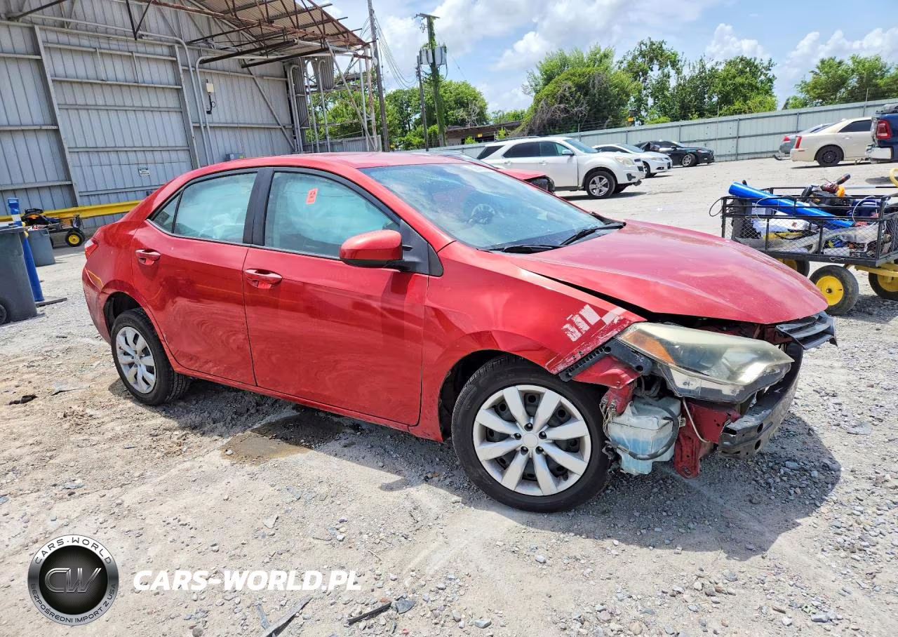 2015 Toyota Corolla Le VIN:5YFBURHE7FP240887 - 4
