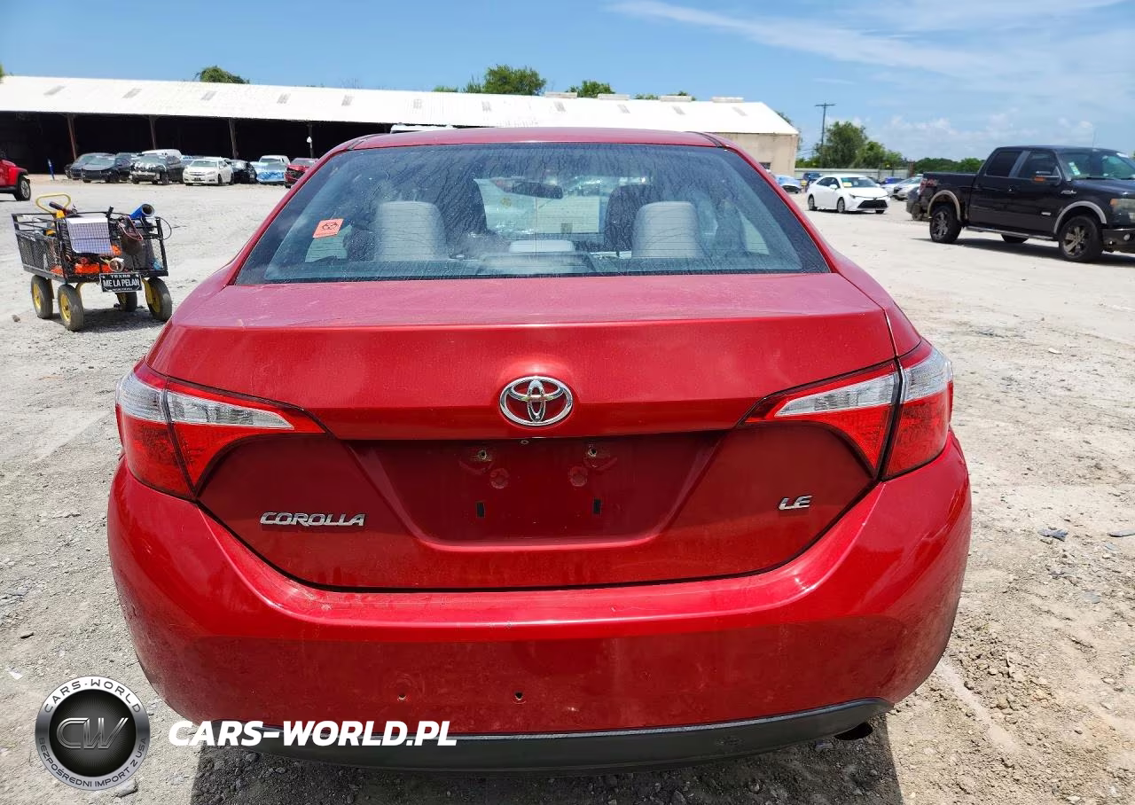 2015 Toyota Corolla Le VIN:5YFBURHE7FP240887 - 6