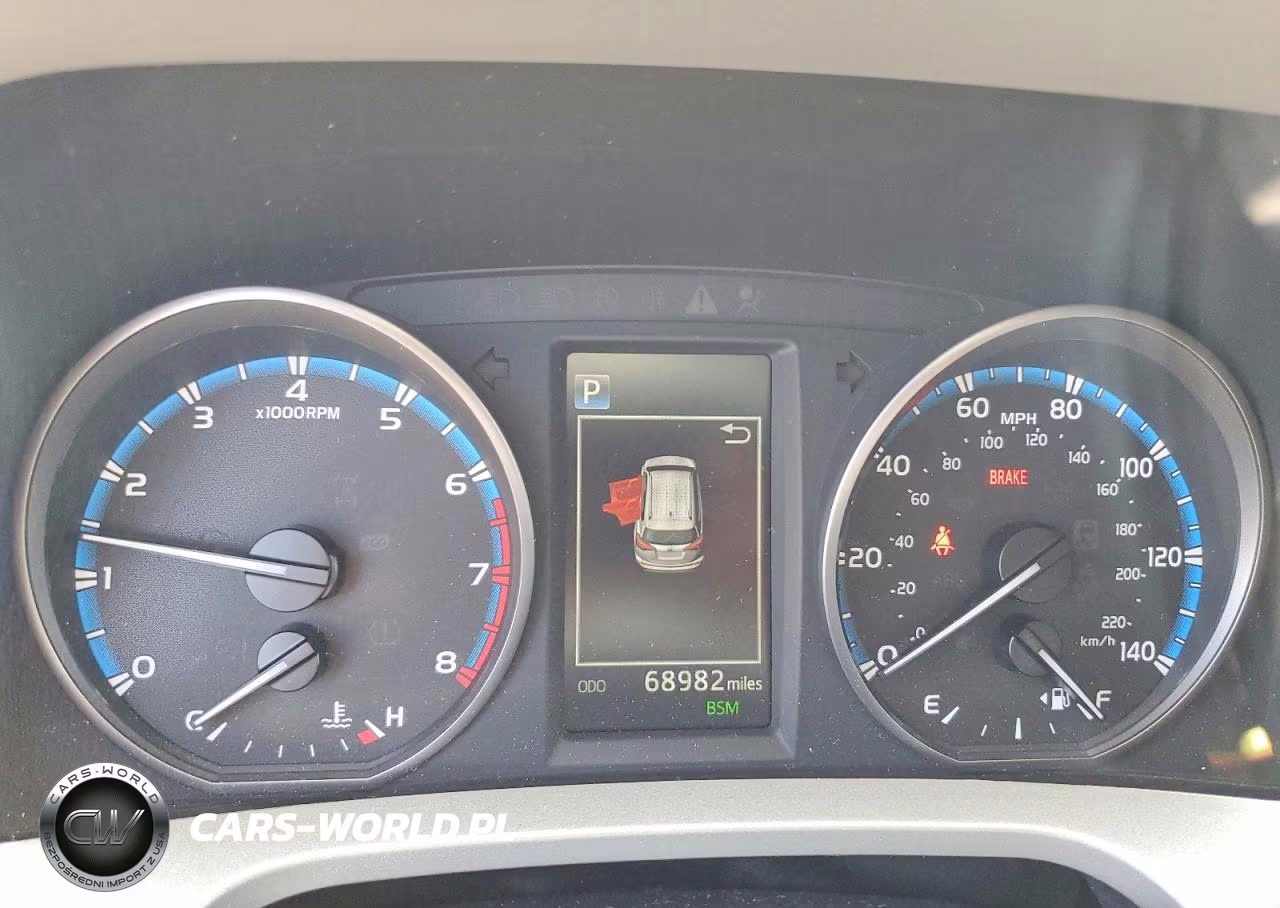 2017 Toyota Rav4 Xle VIN:2T3RFREVXHW668944 - 9