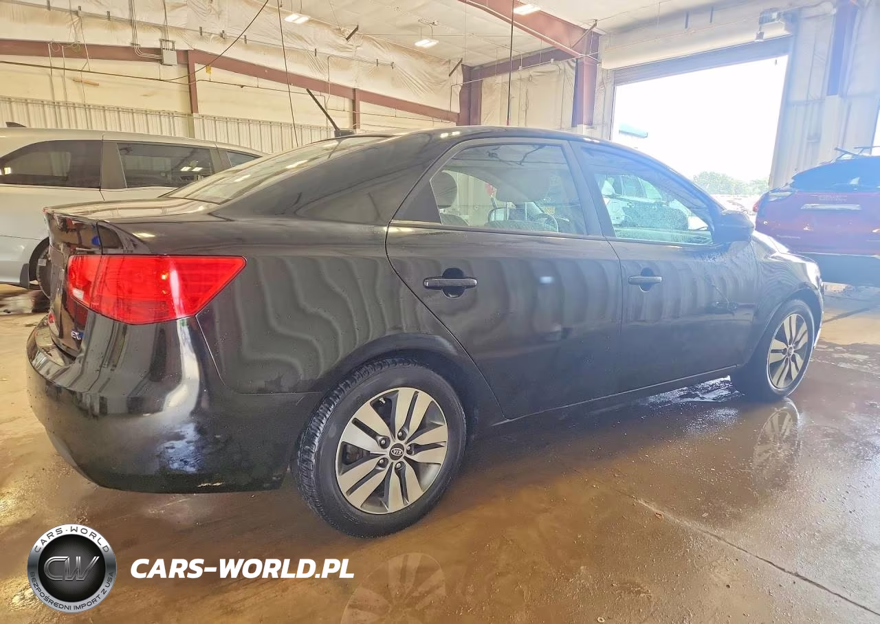 2013 Kia Forte Ex VIN:KNAFU4A20D5720135 - 3