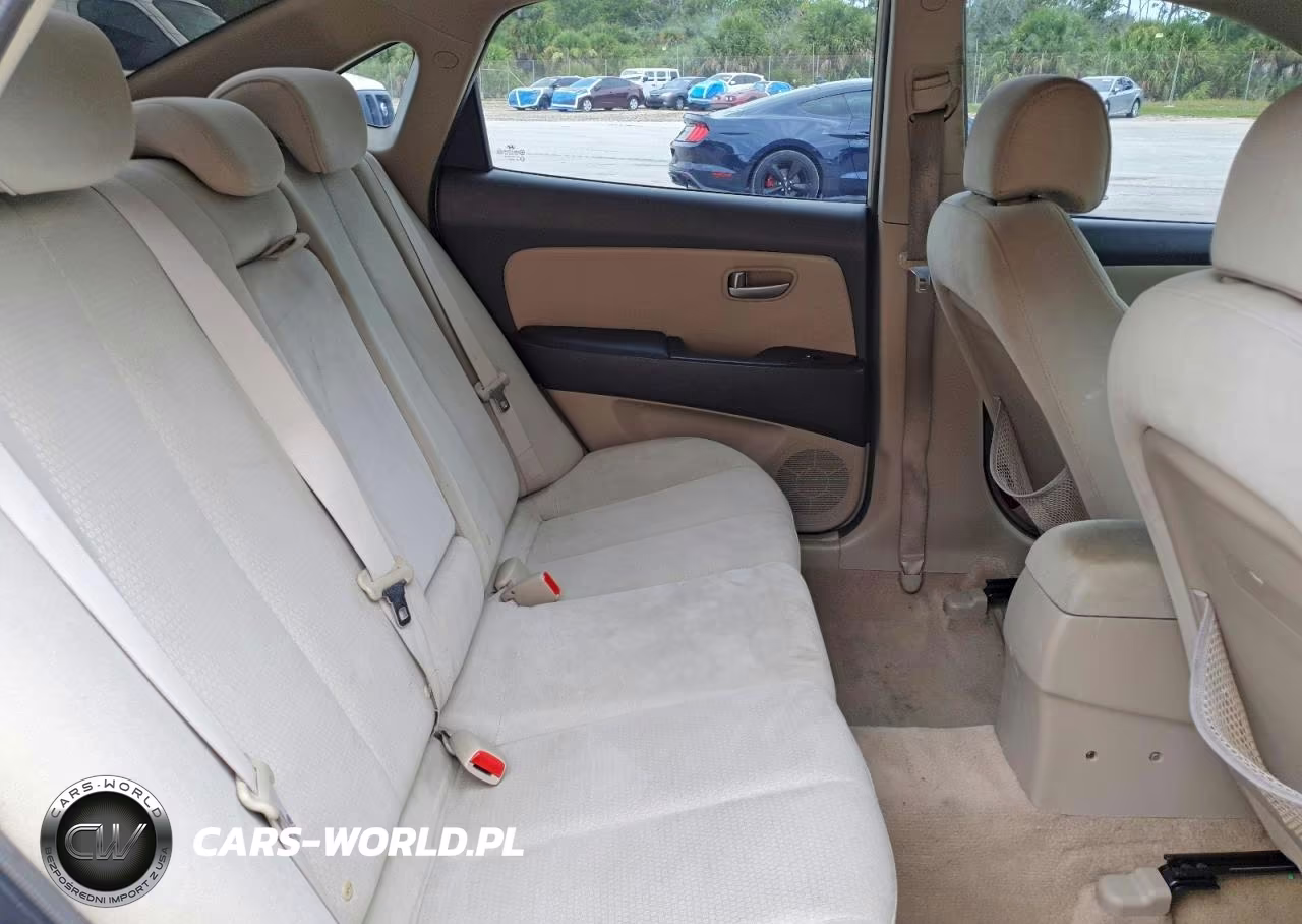 2007 Hyundai Elantra Gls VIN:KMHDU46D47U223745 - 10