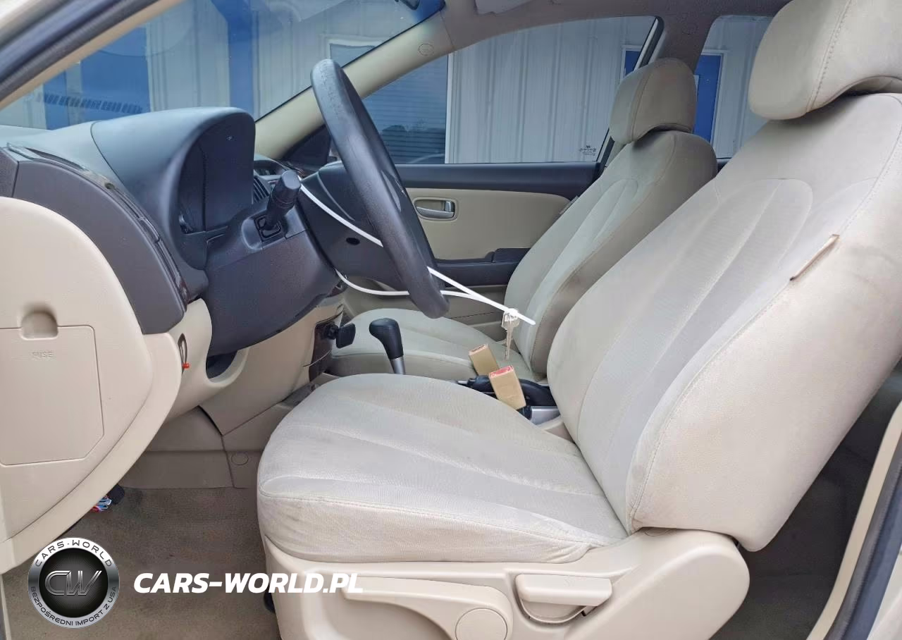 2007 Hyundai Elantra Gls VIN:KMHDU46D47U223745 - 7