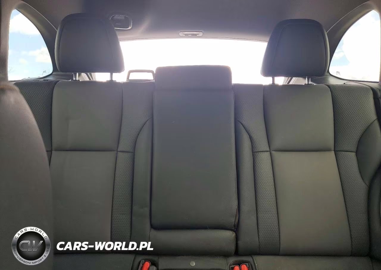 2024 Subaru Outback Wilderness VIN:4S4BTGUD0R3183817 - 10