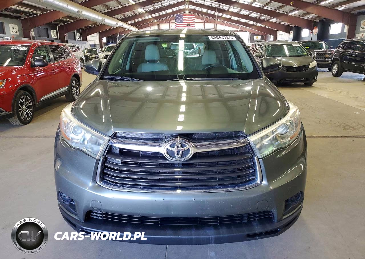 2016 Toyota Highlander Le VIN:5TDBKRFH2GS269323 - 5