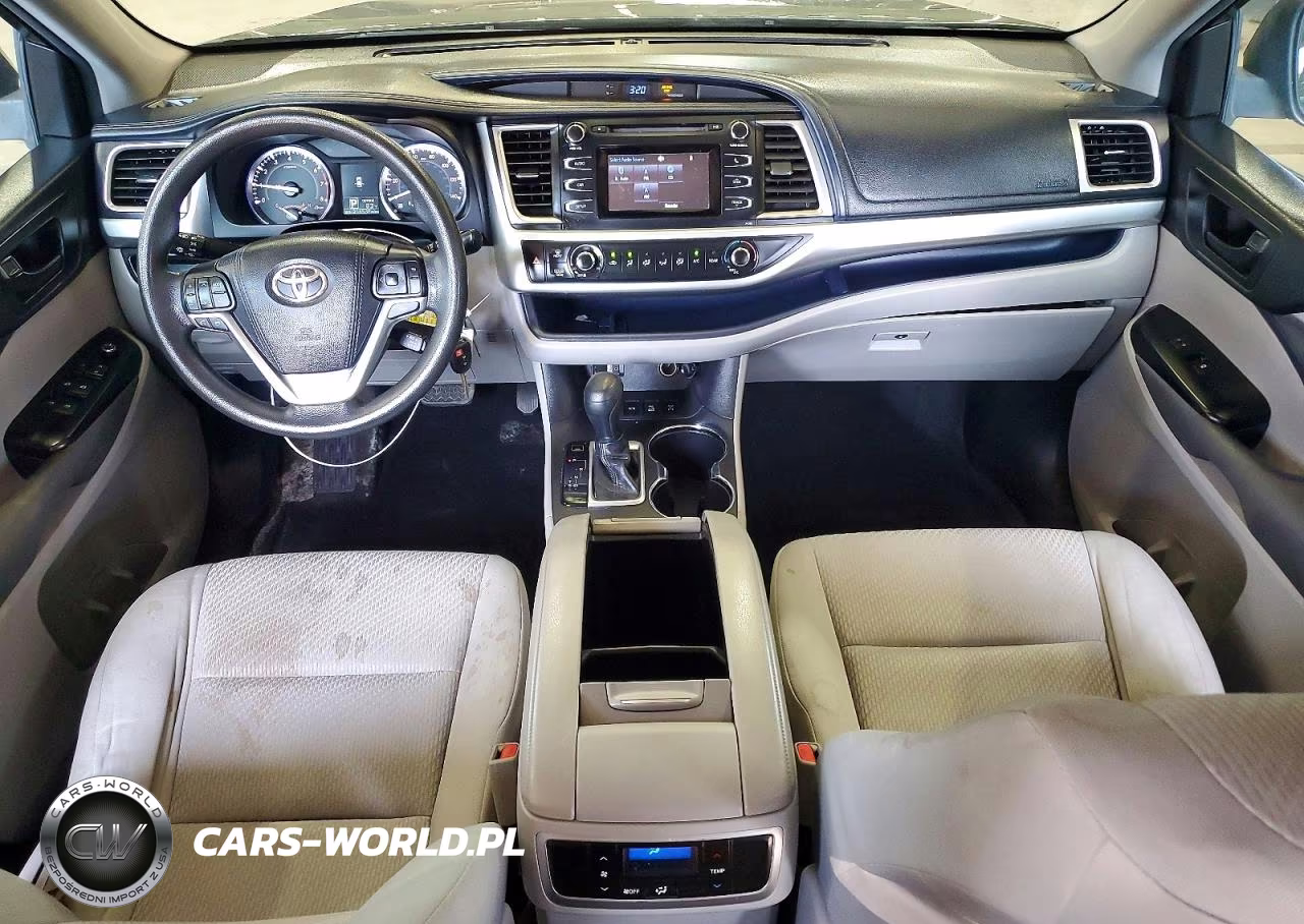 2016 Toyota Highlander Le VIN:5TDBKRFH2GS269323 - 8