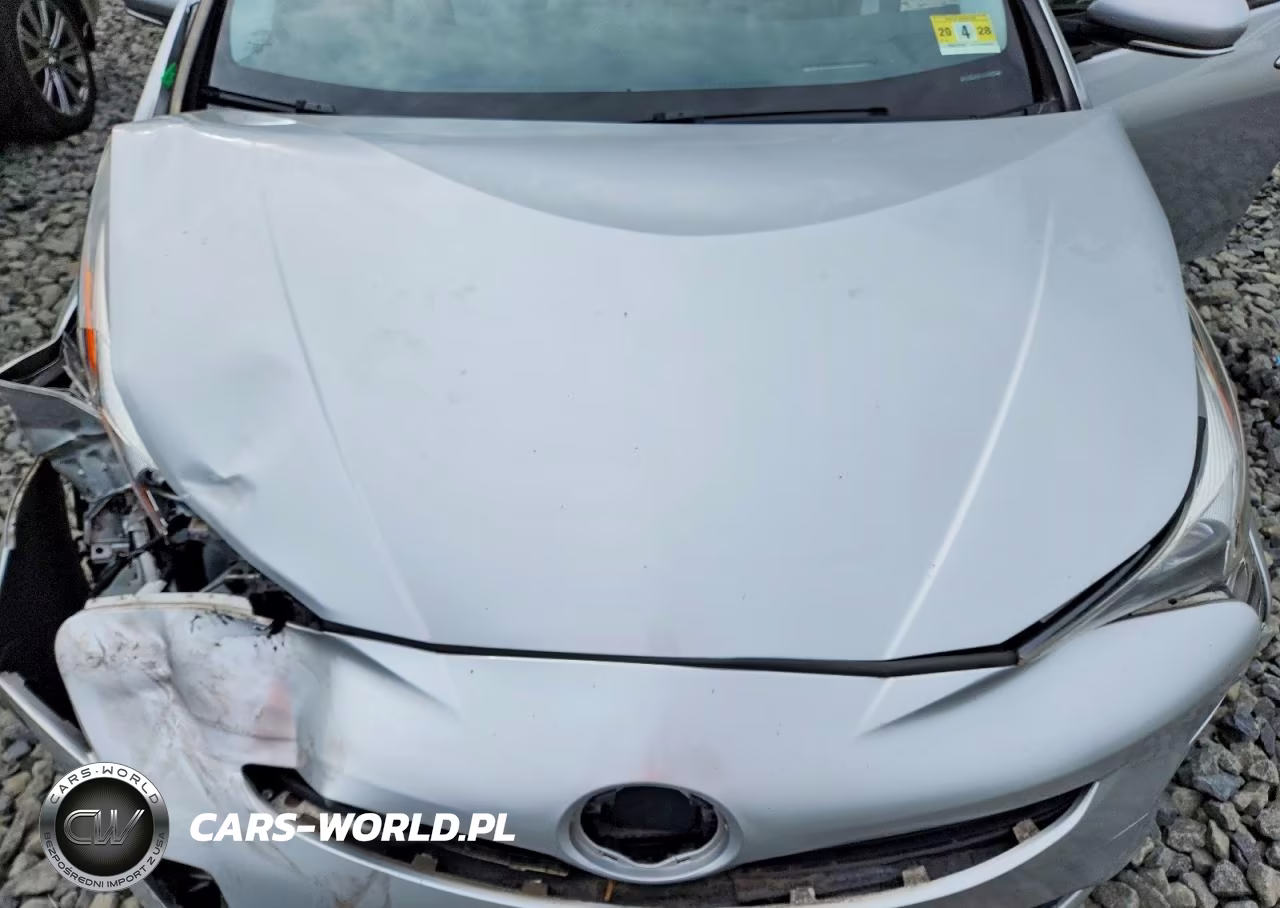2017 Toyota Prius Three VIN:JTDKARFU2H3033872 - 11