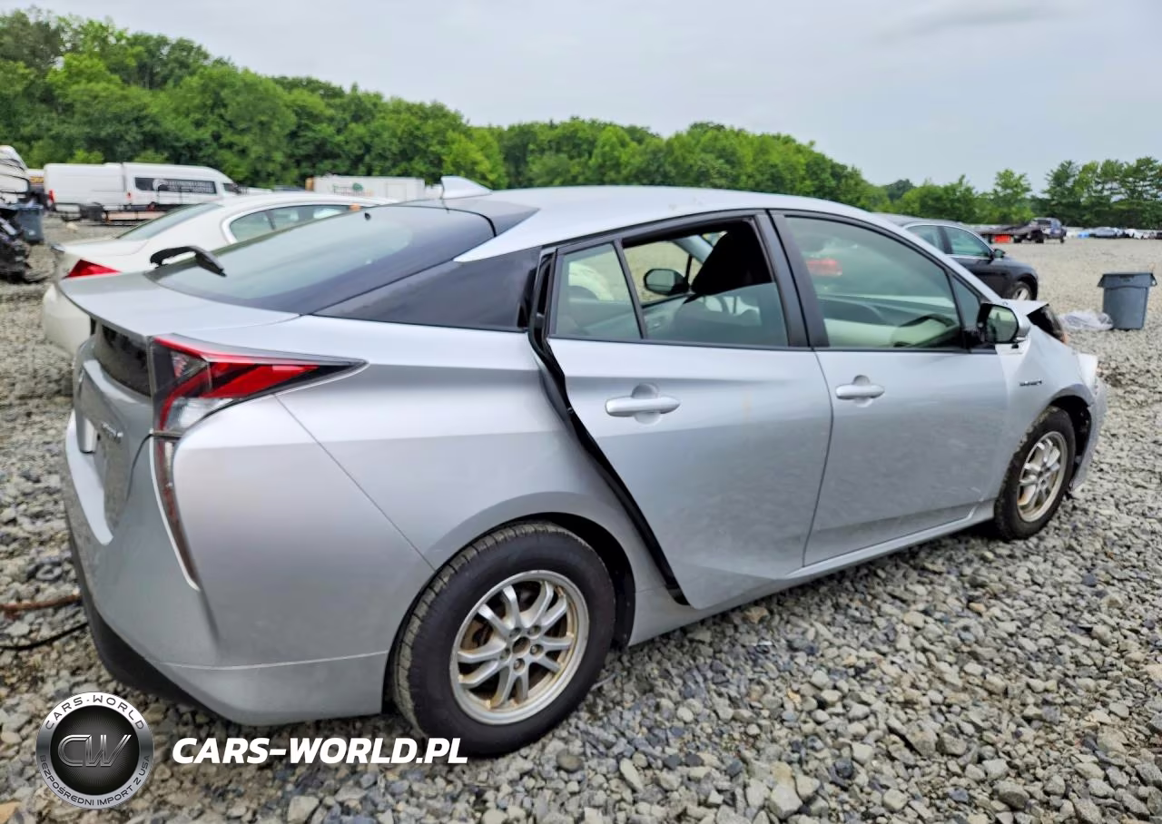 2017 Toyota Prius Three VIN:JTDKARFU2H3033872 - 3