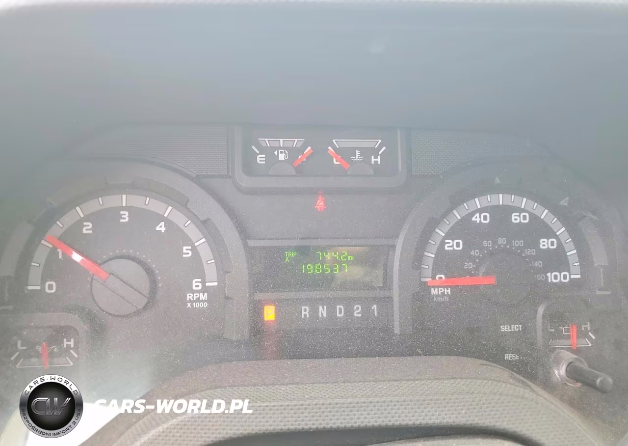 2014 Ford Econoline E150 Van VIN:1FTNE1EW3EDB05674 - 9
