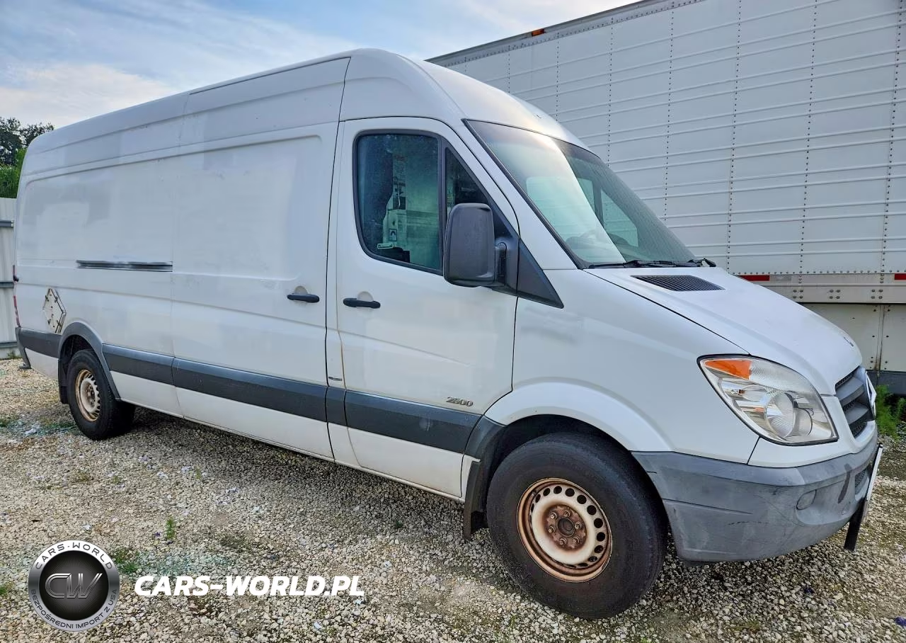 2012 Mercedes-Benz Sprinter 2500 VIN:WD3PE8CB4C5686377 - 4