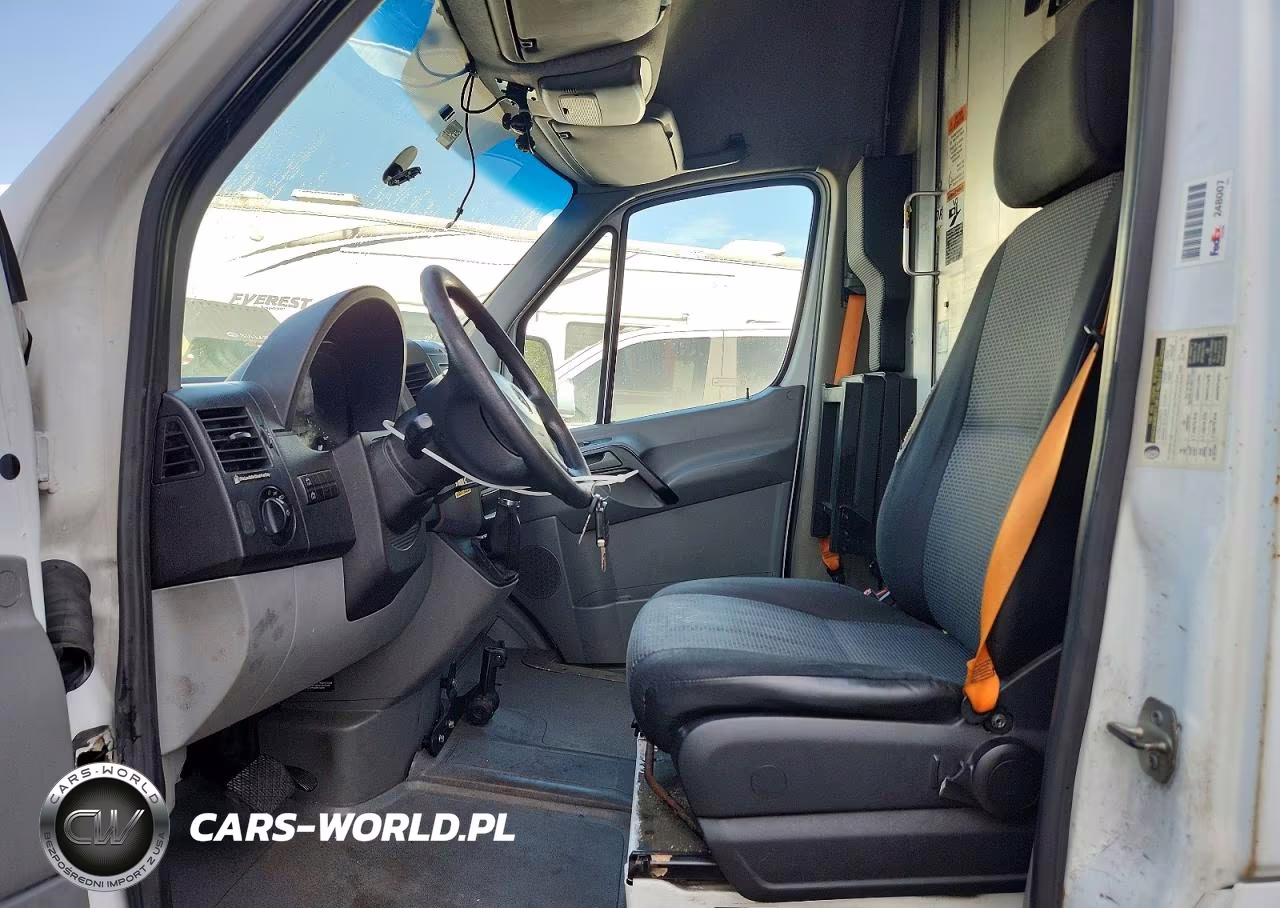 2012 Mercedes-Benz Sprinter 2500 VIN:WD3PE8CB4C5686377 - 7