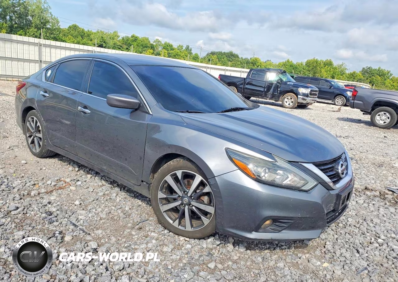 2017 Nissan Altima 2.5 Sr VIN:1N4AL3AP0HC187149 - 4