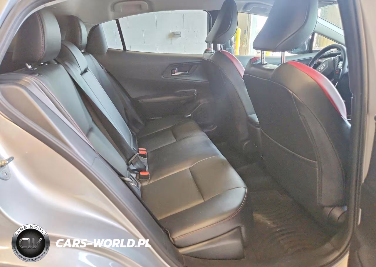 2024 Toyota Prius Prime Xse Premium VIN:JTDACACU2R3015322 - 10