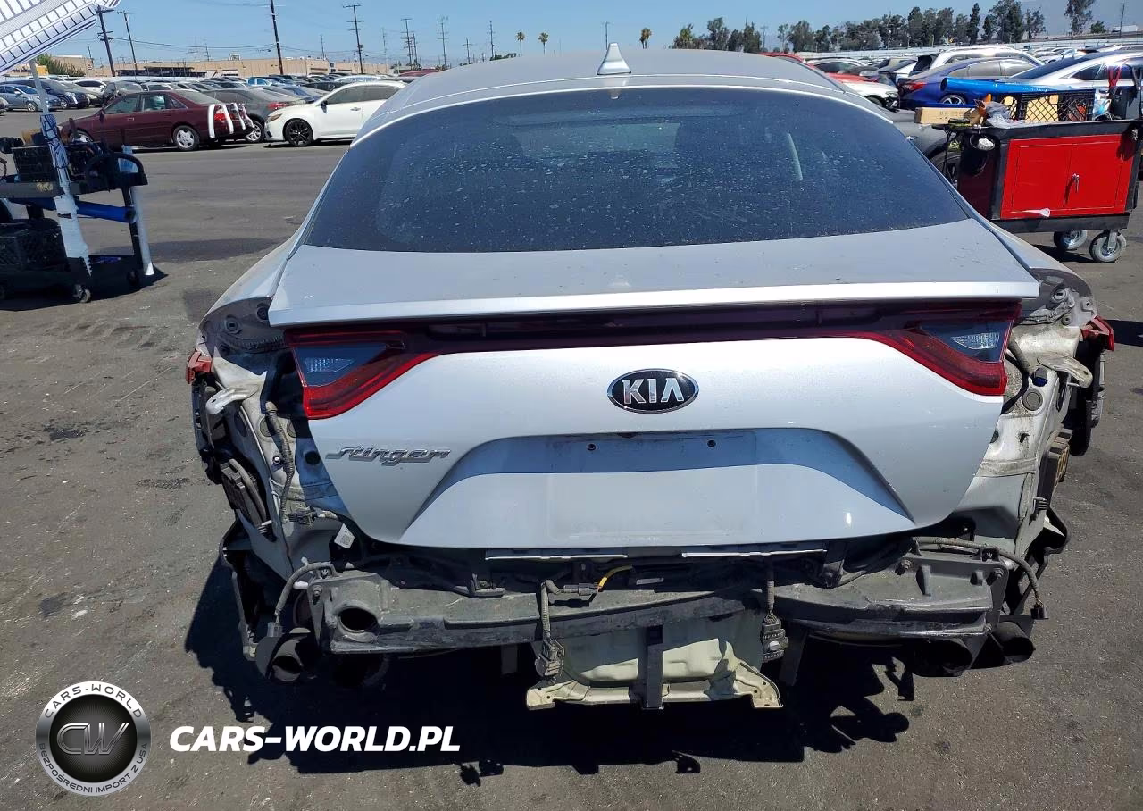 2018 Kia Stinger Base VIN:KNAE15LA5J6012807 - 6