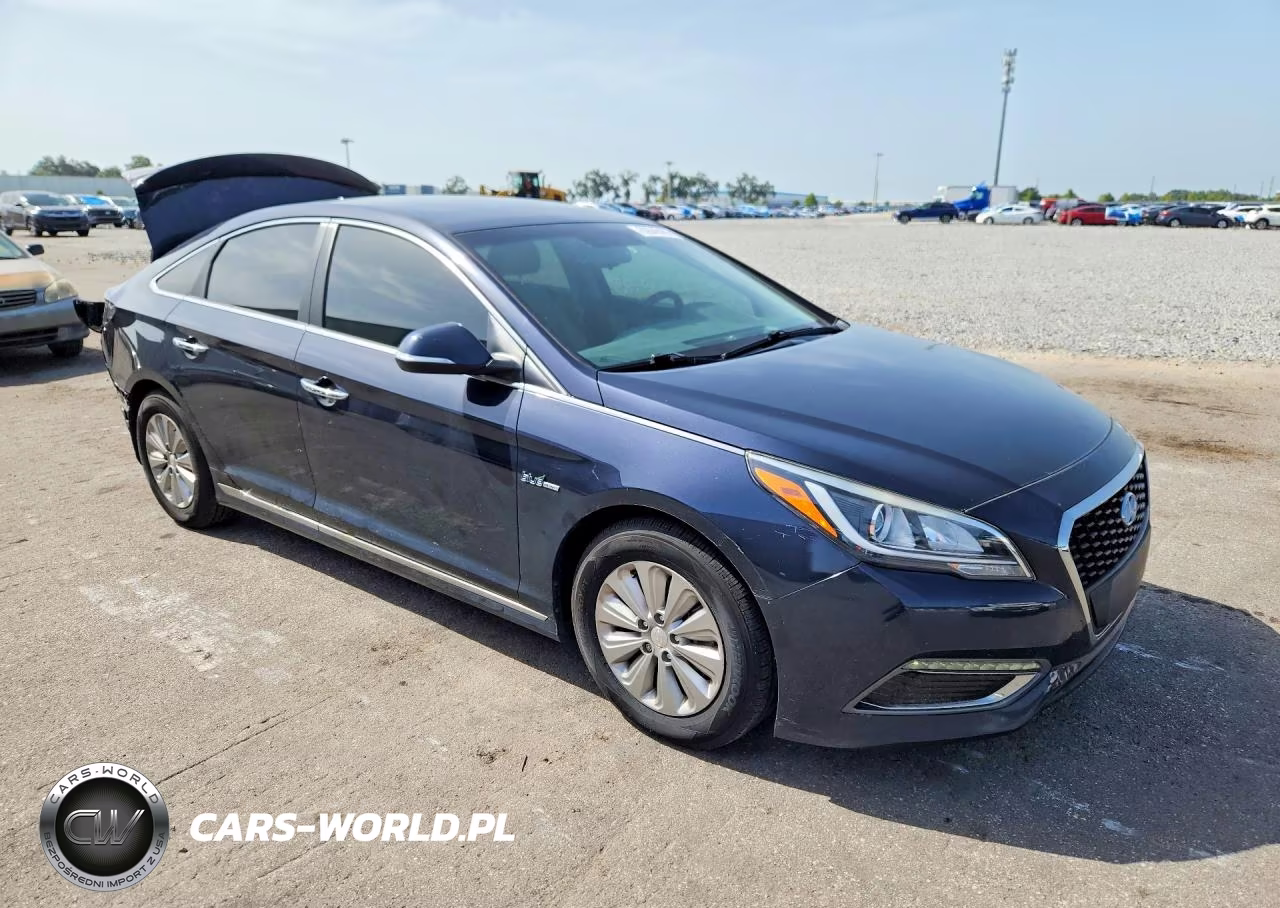 2017 Hyundai Sonata Hybrid Se VIN:KMHE24L10HA060034 - 4