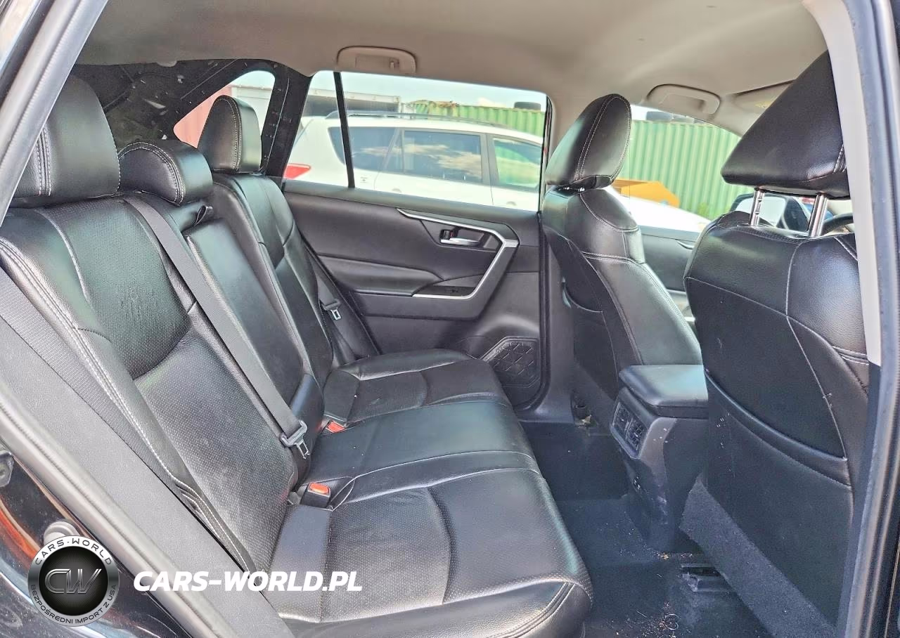 2020 Toyota Rav4 Hybrid Xle VIN:2T3RWRFV7LW065747 - 11