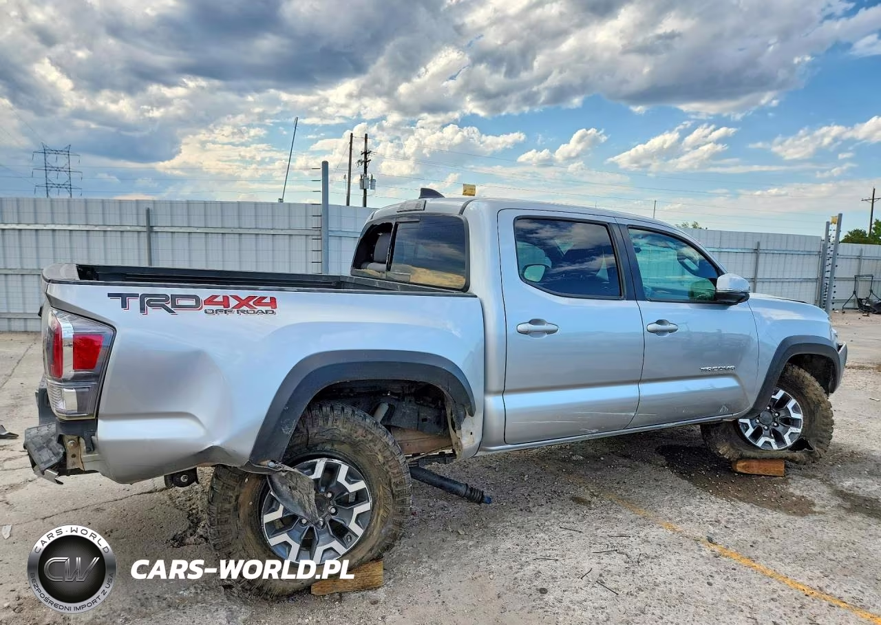 2022 Toyota Tacoma Trd Off-Road VIN:3TMCZ5AN4NM510205 - 3