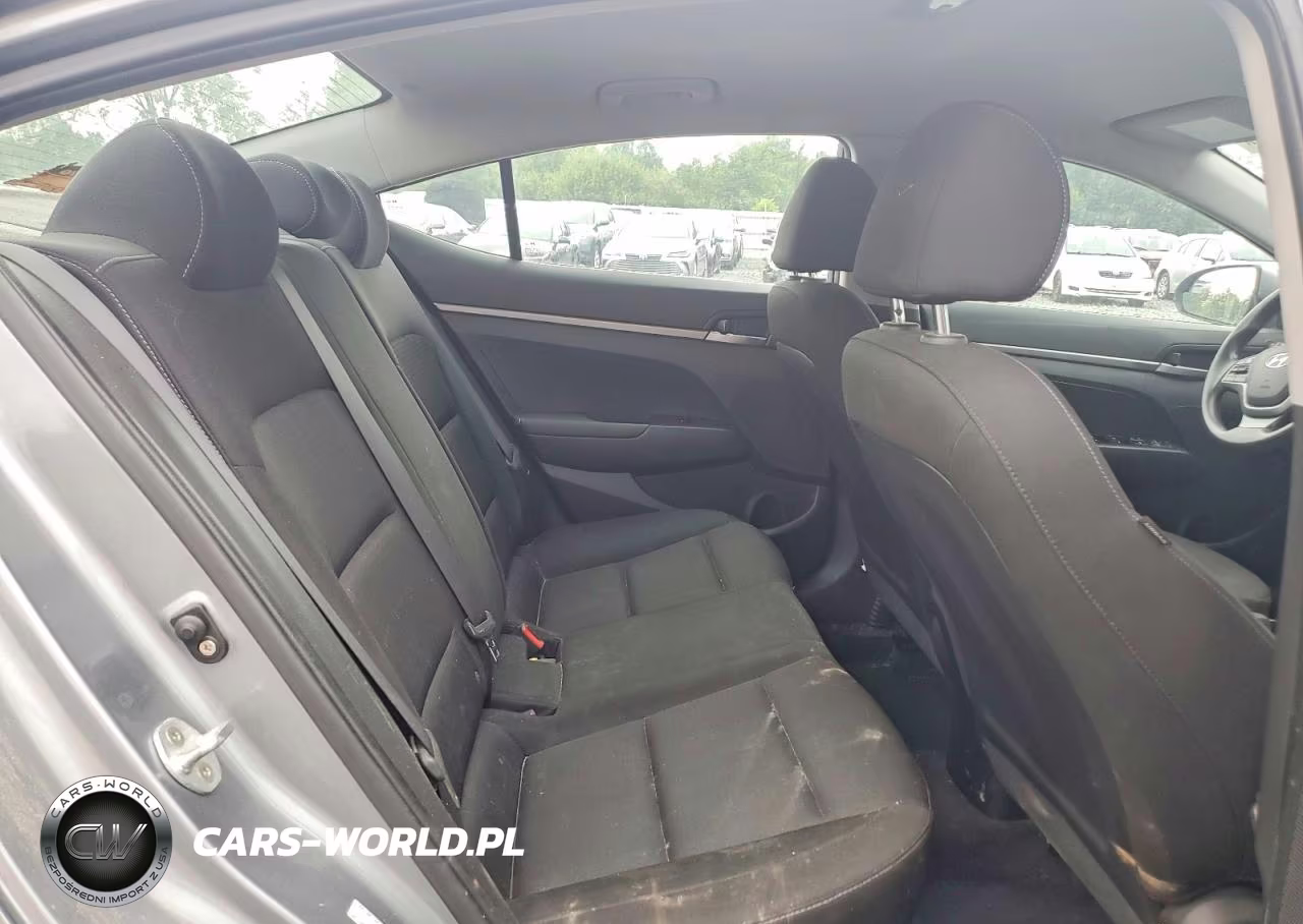 2018 Hyundai Elantra Se VIN:KMHD74LF0JU557243 - 10