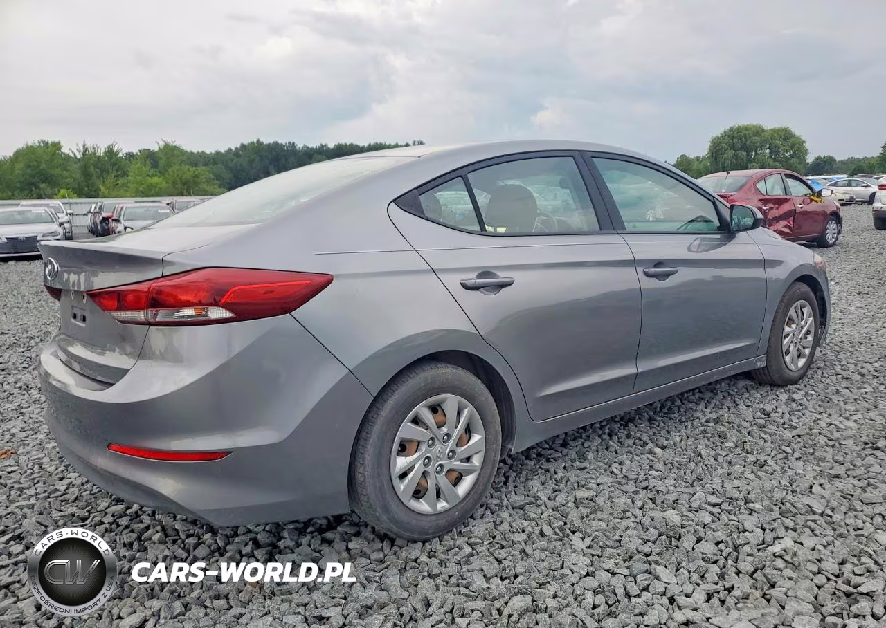 2018 Hyundai Elantra Se VIN:KMHD74LF0JU557243 - 3