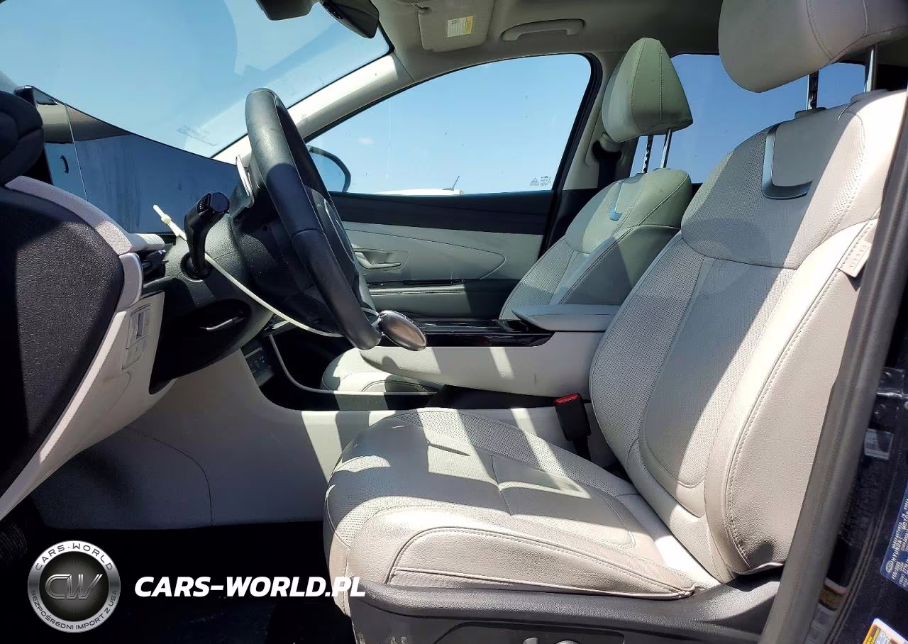 2025 Hyundai Tucson Limited VIN:KM8JEDD11SU327014 - 7