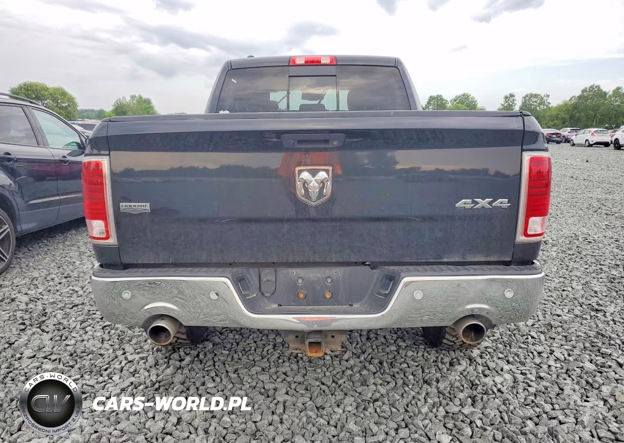 2016 Ram 1500 Laramie VIN:1C6RR7VM9GS333613 - 6