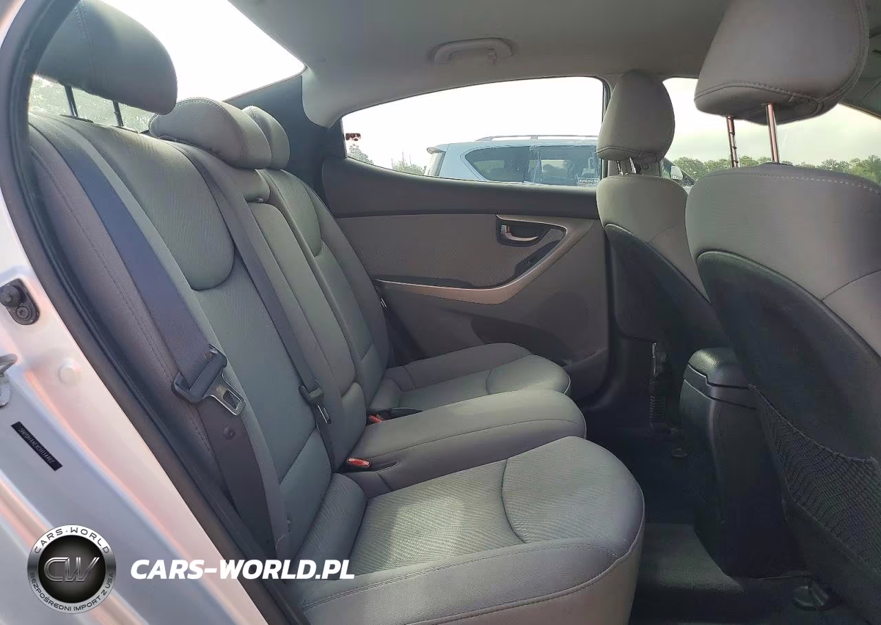 2012 Hyundai Elantra VIN:5NPDH4AEXCH114462 - 10