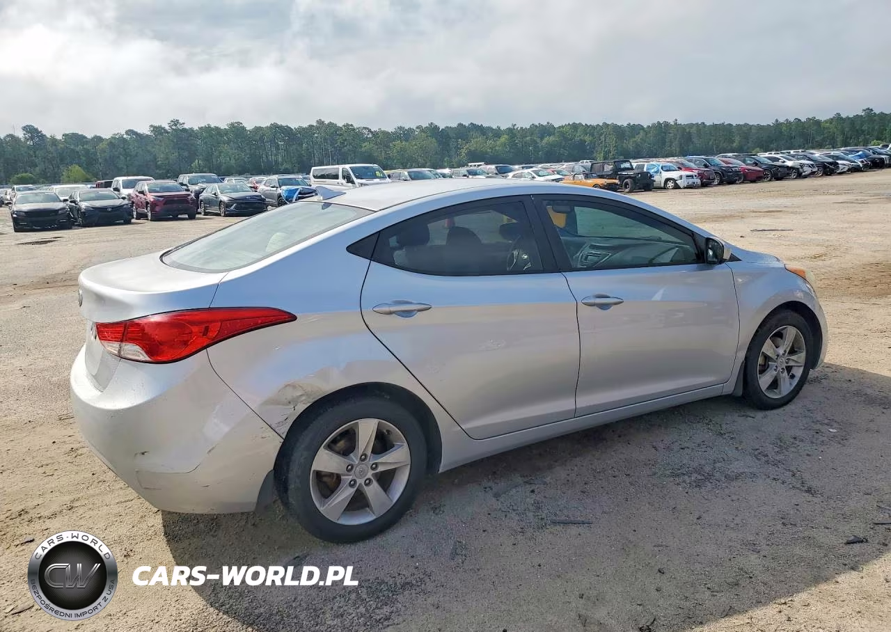 2012 Hyundai Elantra VIN:5NPDH4AEXCH114462 - 3