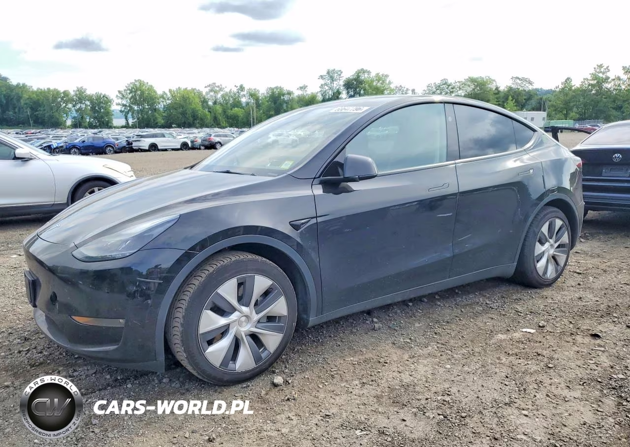 2023 Tesla Model Y – zdjęcie 1 z 12