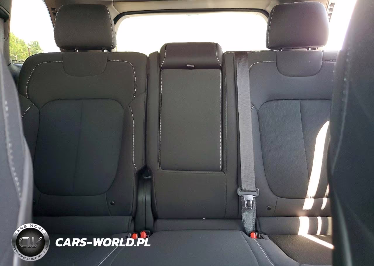 2024 Jeep Grand Cherokee Laredo VIN:1C4RJHAG2RC257509 - 10