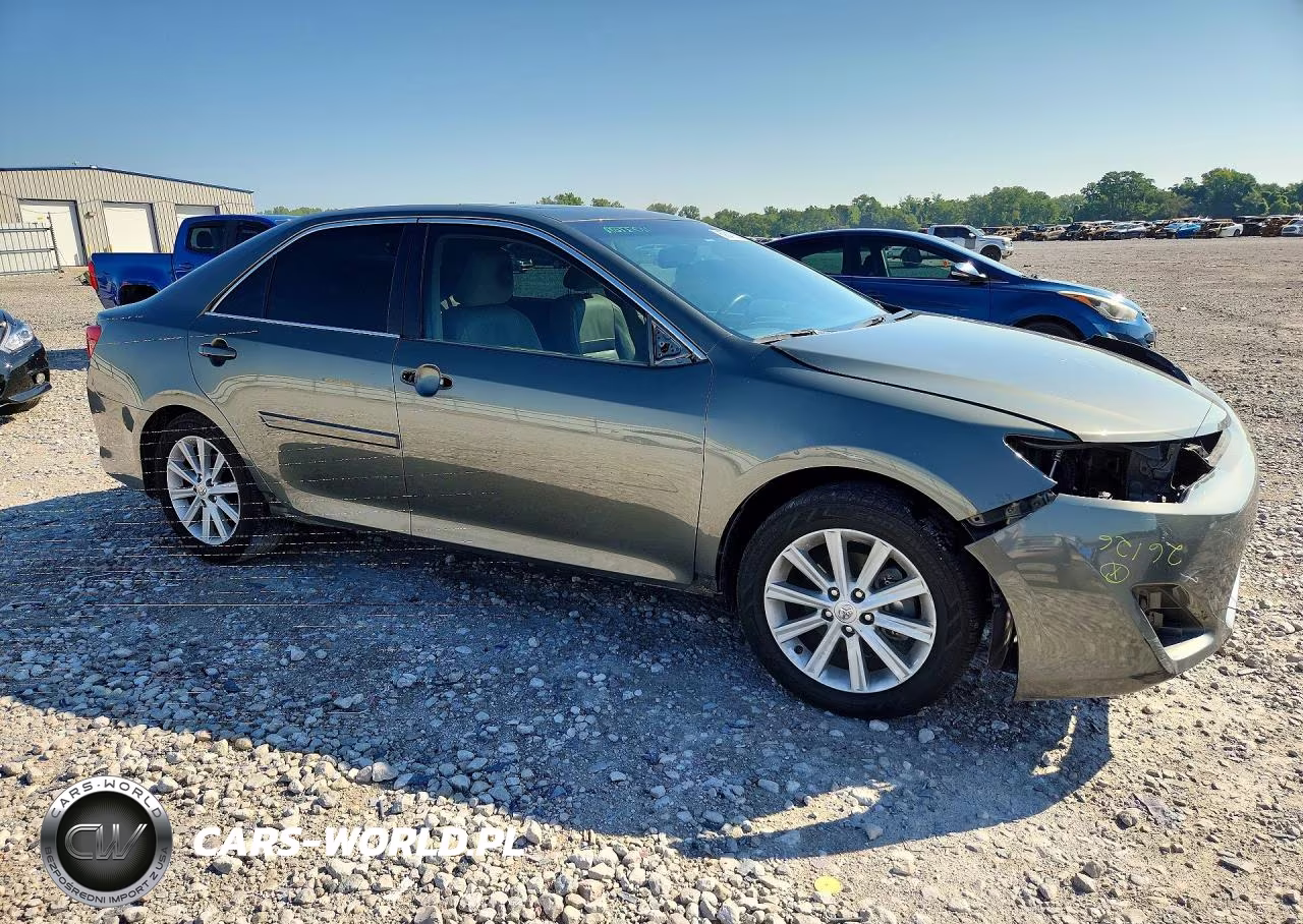 2014 Toyota Camry Xle VIN:4T4BF1FK9ER442122 - 4