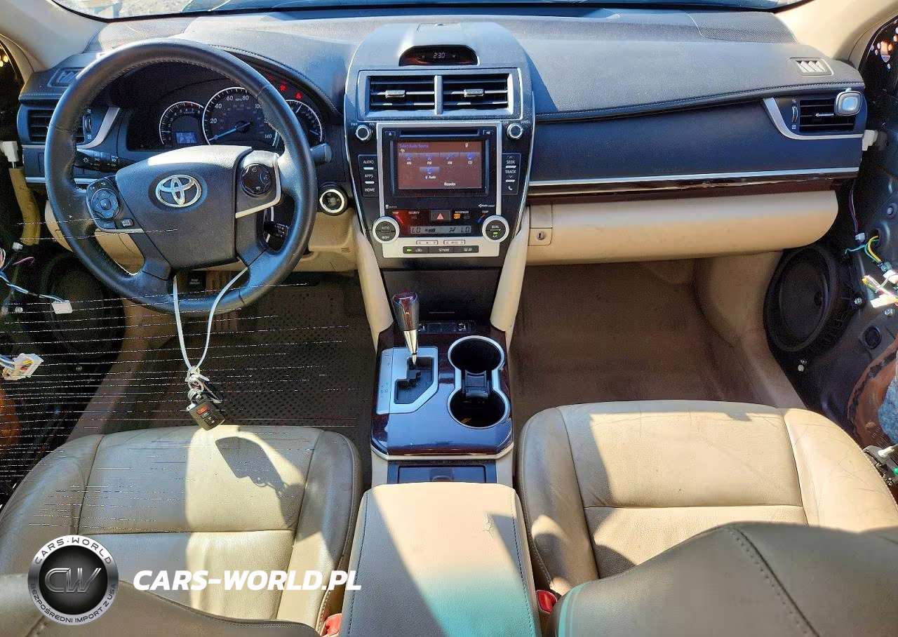 2014 Toyota Camry Xle VIN:4T4BF1FK9ER442122 - 8