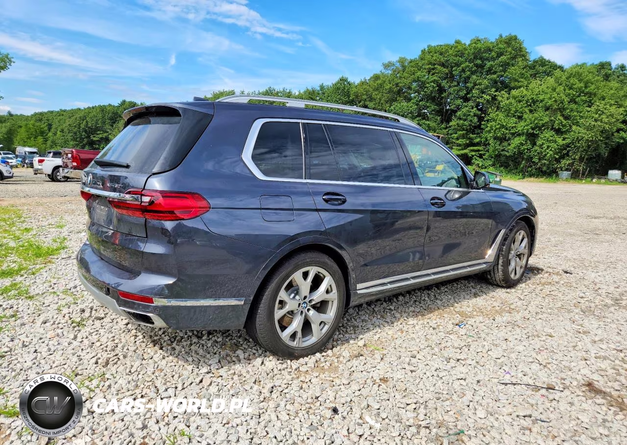 2019 BMW X7 xDrive50I VIN:5UXCX4C52KLS36320 - 3