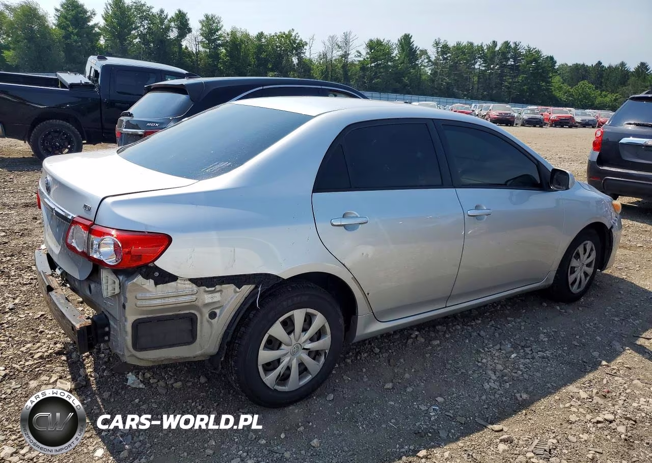 2011 Toyota Corolla Le VIN:JTDBU4EE5B9146367 - 3