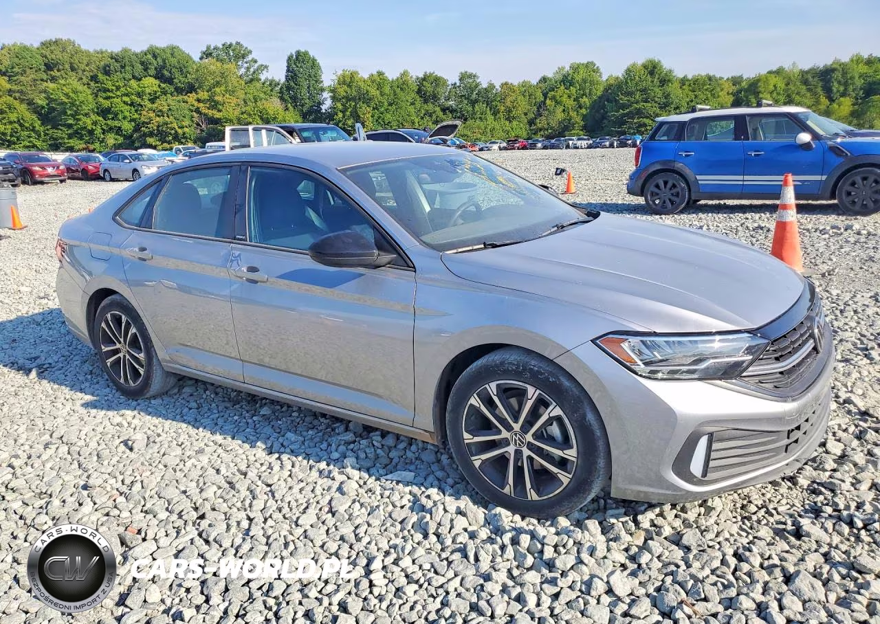 2024 Volkswagen Jetta Sport VIN:3VWBM7BU6RM040337 - 4