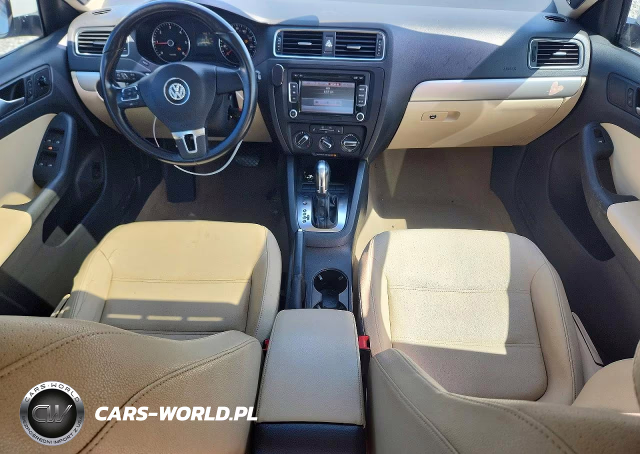 2012 Volkswagen Jetta Tdi VIN:3VWLL7AJ5CM377555 - 8