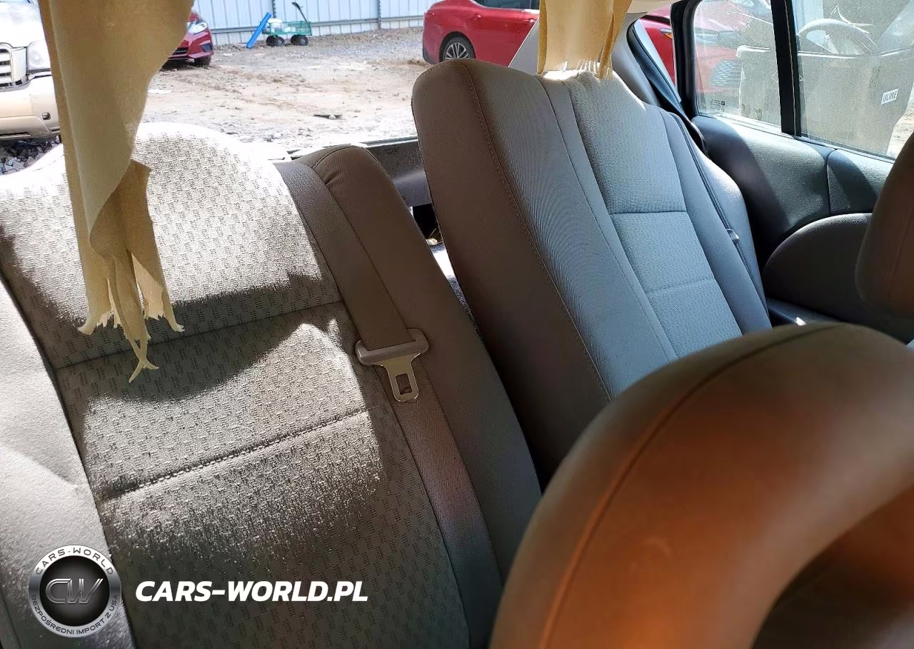 2006 Saturn Ion Level 2 VIN:1G8AJ55F96Z114105 - 10