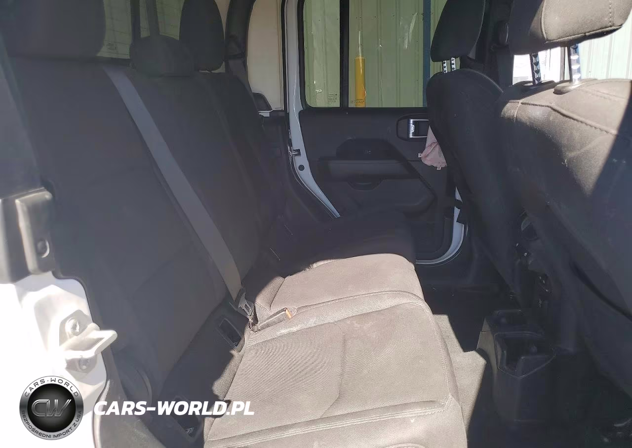 2023 Jeep Gladiator Overland VIN:1C6HJTFG5PL566130 - 10