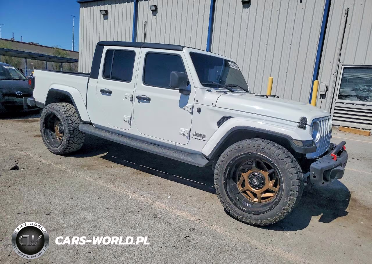 2023 Jeep Gladiator Overland VIN:1C6HJTFG5PL566130 - 4