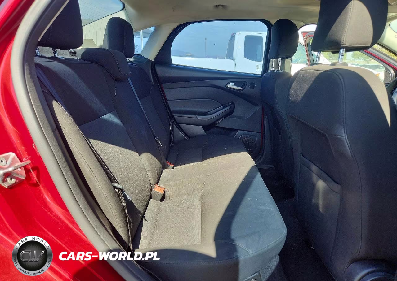 2017 Ford Focus Sel VIN:1FADP3H23HL237084 - 10