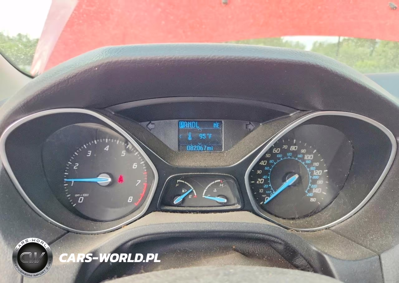 2012 Ford Focus Se VIN:1FAHP3F23CL469388 - 9