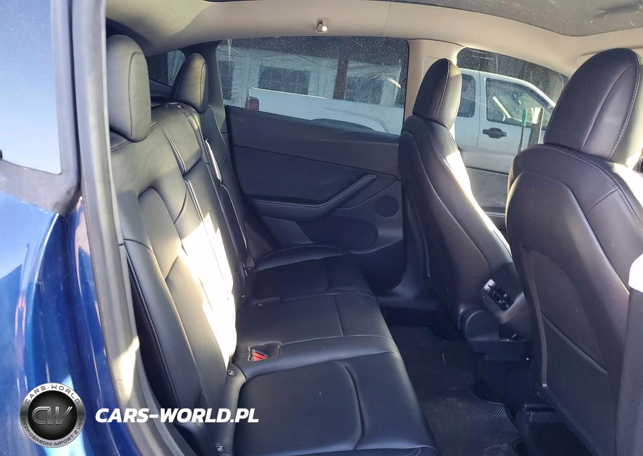 2021 Tesla Model Y VIN:5YJYGDEE7MF302192 - 10
